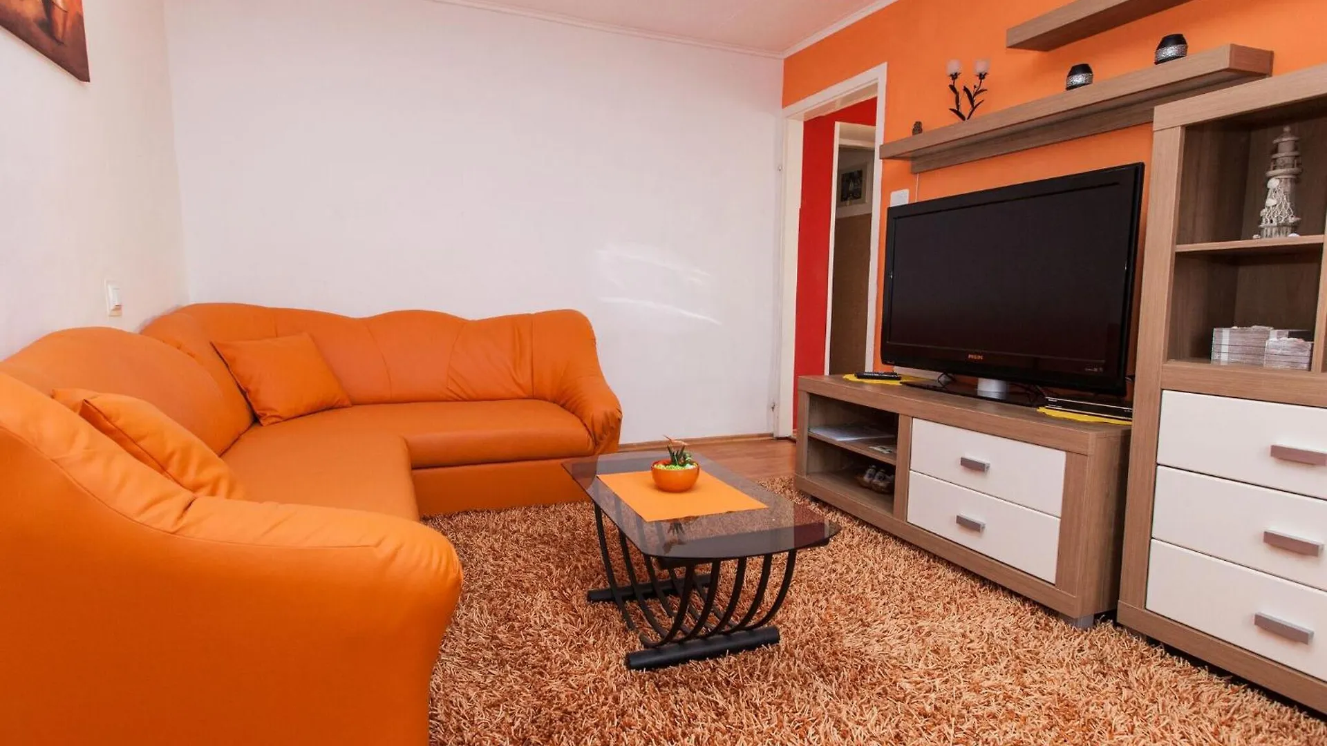 Nice Holiday House With Covered Terrace And Garden Crikvenica